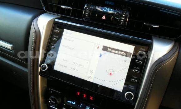 Nunua Ilio tumika Toyota Fortuner Nyeupe Gari ndani ya Mombasa nchini Kenya ya Pwani Nunua Ilio tumika Toyota Fortuner Nyeupe Gari ndani ya Mombasa nchini Kenya ya Pwani