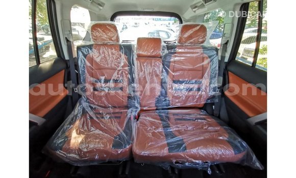 Buy Import Toyota Prado Black Car in Import - Dubai in Central Kenya Buy Import Toyota Prado Black Car in Import - Dubai in Central Kenya