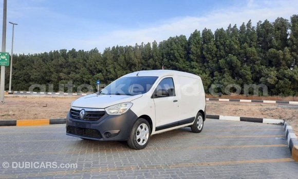 Buy Import Renault 19 White Car in Import - Dubai in Central Kenya Buy Import Renault 19 White Car in Import - Dubai in Central Kenya