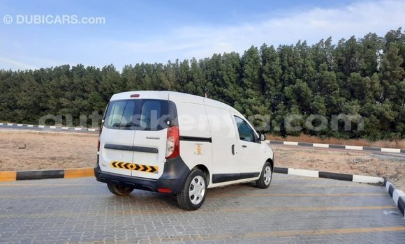 Buy Import Renault 19 White Car in Import - Dubai in Central Kenya Buy Import Renault 19 White Car in Import - Dubai in Central Kenya