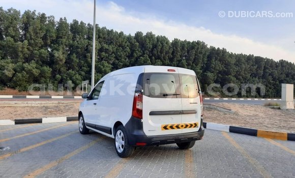 Buy Import Renault 19 White Car in Import - Dubai in Central Kenya Buy Import Renault 19 White Car in Import - Dubai in Central Kenya