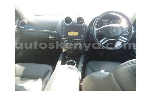 Nunua Imported Mercedes‒Benz 1117 Nyeupe Lori ndani ya Import - Dubai nchini Kati Kenya Nunua Imported Mercedes‒Benz 1117 Nyeupe Lori ndani ya Import - Dubai nchini Kati Kenya