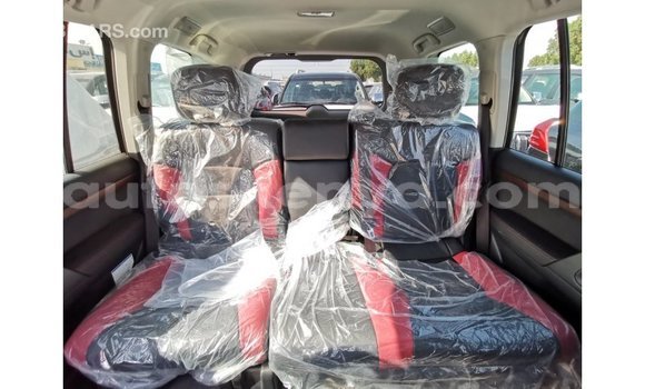 Buy Import Toyota Land Cruiser Black Car in Import - Dubai in Central Kenya Buy Import Toyota Land Cruiser Black Car in Import - Dubai in Central Kenya