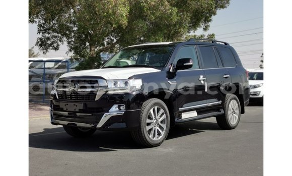 Buy Import Toyota Land Cruiser Black Car in Import - Dubai in Central Kenya Buy Import Toyota Land Cruiser Black Car in Import - Dubai in Central Kenya