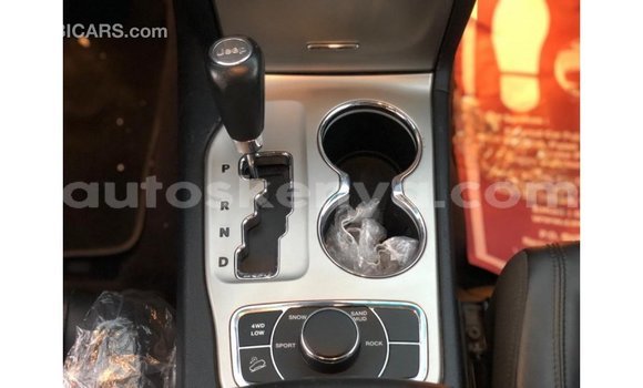 Nunua Imported Jeep Grand Cherokee Nyeusi Gari ndani ya Import - Dubai nchini Kati Kenya Nunua Imported Jeep Grand Cherokee Nyeusi Gari ndani ya Import - Dubai nchini Kati Kenya