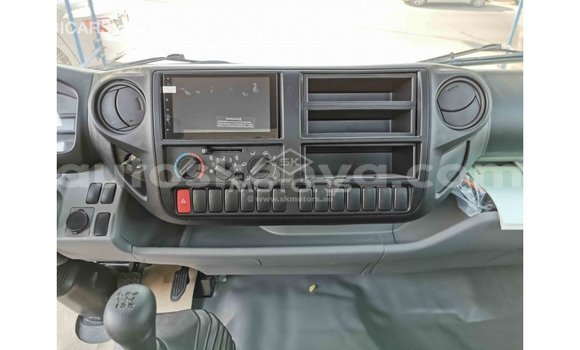 Imported Hino 300 Series White Netiree iti Import - Dubai keessatti Central Kenya keessatti Imported Hino 300 Series White Netiree iti Import - Dubai keessatti Central Kenya keessatti