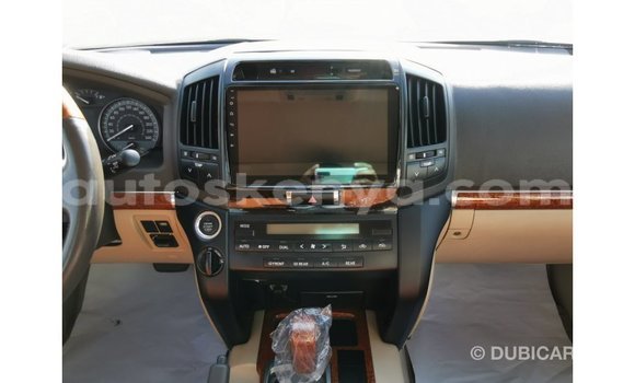 Nunua Imported Toyota Land Cruiser Nyingine Gari ndani ya Import - Dubai nchini Kati Kenya Nunua Imported Toyota Land Cruiser Nyingine Gari ndani ya Import - Dubai nchini Kati Kenya