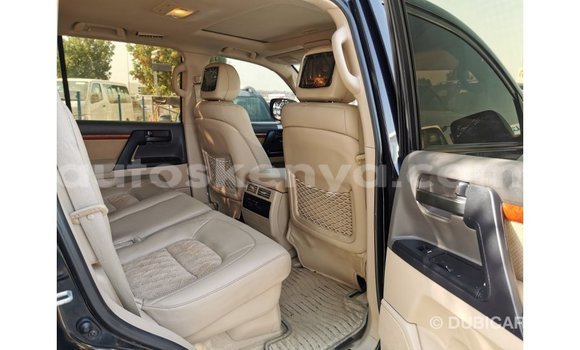 Buy Import Toyota Land Cruiser Black Car in Import - Dubai in Central Kenya Buy Import Toyota Land Cruiser Black Car in Import - Dubai in Central Kenya