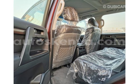 Nunua Imported Toyota Land Cruiser Nyekundu Gari ndani ya Import - Dubai nchini Kati Kenya Nunua Imported Toyota Land Cruiser Nyekundu Gari ndani ya Import - Dubai nchini Kati Kenya