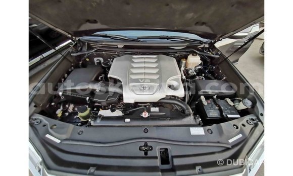 Imported Toyota DA Other Netiree iti Import - Dubai keessatti Central Kenya keessatti Imported Toyota DA Other Netiree iti Import - Dubai keessatti Central Kenya keessatti