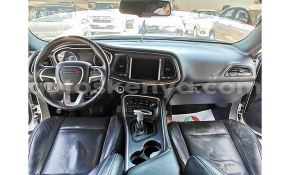 Nunua Imported Dodge Challenger Nyeupe Gari ndani ya Import - Dubai nchini Kati Kenya Nunua Imported Dodge Challenger Nyeupe Gari ndani ya Import - Dubai nchini Kati Kenya