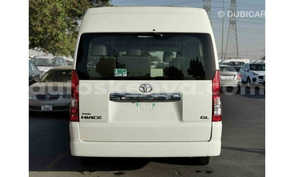Buy Import Toyota Hiace White Car in Import - Dubai in Central Kenya Buy Import Toyota Hiace White Car in Import - Dubai in Central Kenya