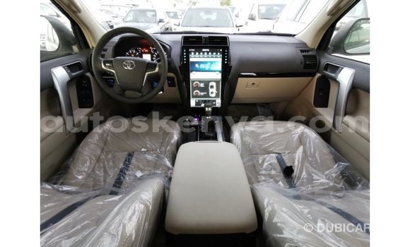 Nunua Imported Toyota Prado Nyeupe Gari ndani ya Import - Dubai nchini Kati Kenya Nunua Imported Toyota Prado Nyeupe Gari ndani ya Import - Dubai nchini Kati Kenya