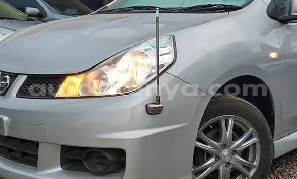 Nunua Ilio tumika Nissan Wingroad Fedha Gari ndani ya Nairobi nchini Nairobi Nunua Ilio tumika Nissan Wingroad Fedha Gari ndani ya Nairobi nchini Nairobi