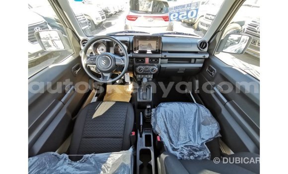 Nunua Imported Suzuki CRV Nyeupe Gari ndani ya Import - Dubai nchini Kati Kenya Nunua Imported Suzuki CRV Nyeupe Gari ndani ya Import - Dubai nchini Kati Kenya