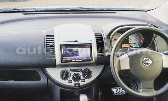 Nunua Ilio tumika Nissan Note Nyeupe Gari ndani ya Nairobi nchini Nairobi Nunua Ilio tumika Nissan Note Nyeupe Gari ndani ya Nairobi nchini Nairobi