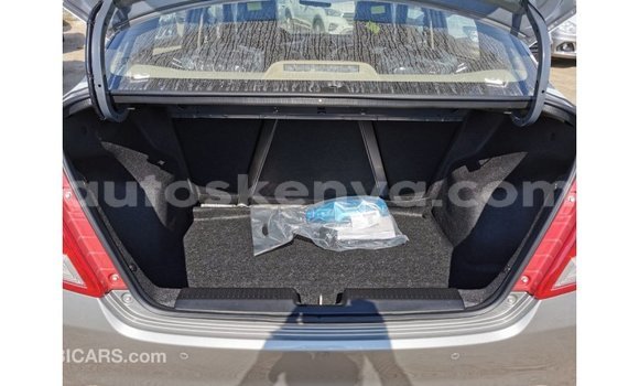 Nunua Imported Suzuki Dzire Nyingine Bike ndani ya Import - Dubai nchini Kati Kenya Nunua Imported Suzuki Dzire Nyingine Bike ndani ya Import - Dubai nchini Kati Kenya