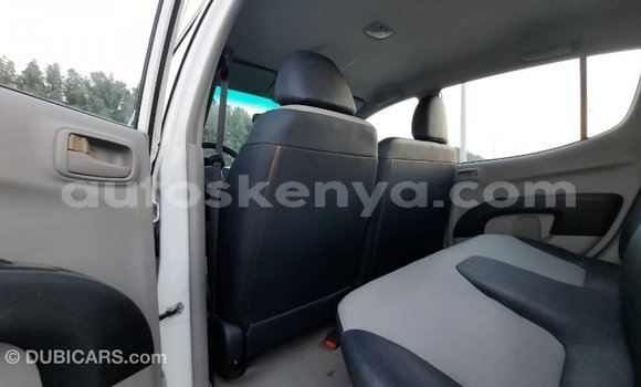 Buy Import Mitsubishi L200 White Car in Import - Dubai in Central Kenya Buy Import Mitsubishi L200 White Car in Import - Dubai in Central Kenya
