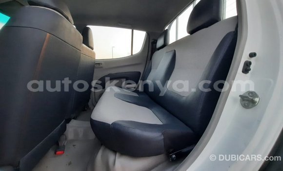 Buy Import Mitsubishi L200 White Car in Import - Dubai in Central Kenya Buy Import Mitsubishi L200 White Car in Import - Dubai in Central Kenya