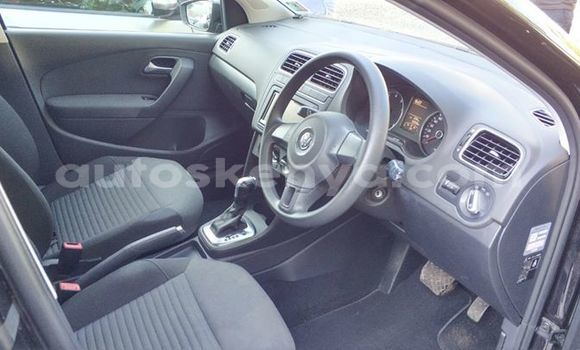 Nunua Ilio tumika Volkswagen Polo Nyeusi Gari ndani ya Nairobi nchini Nairobi Nunua Ilio tumika Volkswagen Polo Nyeusi Gari ndani ya Nairobi nchini Nairobi