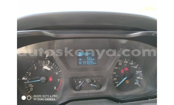 Imported Ford Club Wagon White Makiinaa iti Import - Dubai keessatti Central Kenya keessatti Imported Ford Club Wagon White Makiinaa iti Import - Dubai keessatti Central Kenya keessatti