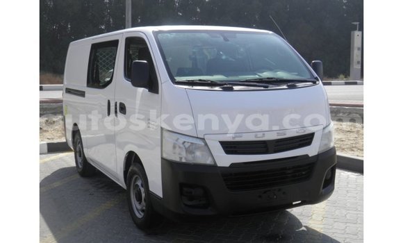 Imported Mitsubishi Fuso White Netiree iti Import - Dubai keessatti Central Kenya keessatti