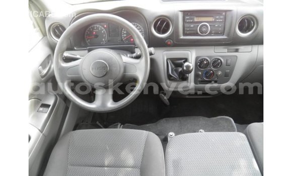 Nunua Imported Mitsubishi Fuso Nyeupe Lori ndani ya Import - Dubai nchini Kati Kenya Nunua Imported Mitsubishi Fuso Nyeupe Lori ndani ya Import - Dubai nchini Kati Kenya