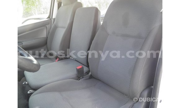 Nunua Imported Mitsubishi Fuso Nyeupe Lori ndani ya Import - Dubai nchini Kati Kenya Nunua Imported Mitsubishi Fuso Nyeupe Lori ndani ya Import - Dubai nchini Kati Kenya