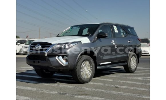 Imported Toyota Fortuner Other Makiinaa iti Import - Dubai keessatti Central Kenya keessatti Imported Toyota Fortuner Other Makiinaa iti Import - Dubai keessatti Central Kenya keessatti