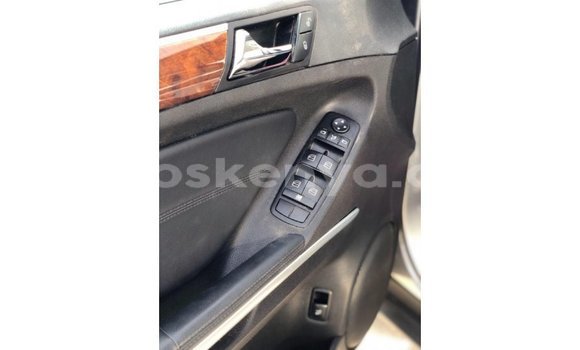 Imported Mercedes‒Benz 1117 Other Netiree iti Import - Dubai keessatti Central Kenya keessatti Imported Mercedes‒Benz 1117 Other Netiree iti Import - Dubai keessatti Central Kenya keessatti