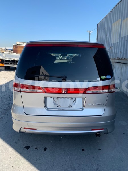 Big with watermark used car for sale in japan honda elysion 2010 16 