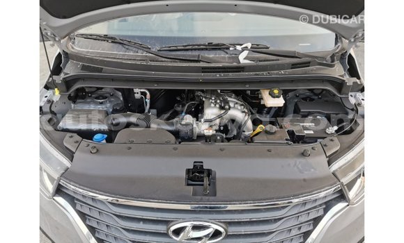 Nunua Imported Hyundai Chorus Nyingine Lori ndani ya Import - Dubai nchini Kati Kenya Nunua Imported Hyundai Chorus Nyingine Lori ndani ya Import - Dubai nchini Kati Kenya