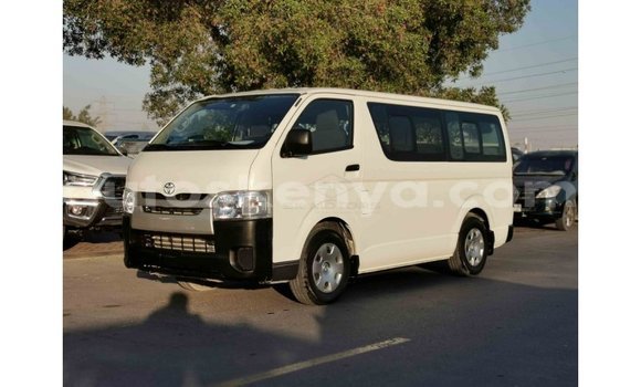 Buy Import Toyota Hiace White Car in Import - Dubai in Central Kenya Buy Import Toyota Hiace White Car in Import - Dubai in Central Kenya
