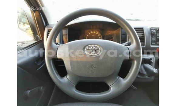 Buy Import Toyota Hiace White Car in Import - Dubai in Central Kenya Buy Import Toyota Hiace White Car in Import - Dubai in Central Kenya