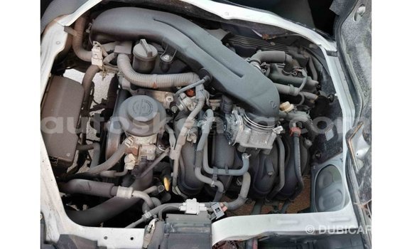 Buy Import Toyota Hiace White Car in Import - Dubai in Central Kenya Buy Import Toyota Hiace White Car in Import - Dubai in Central Kenya