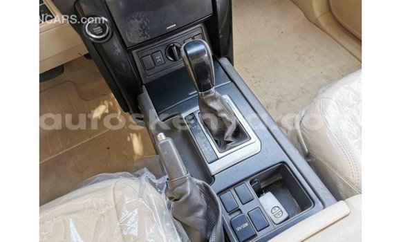 Imported Toyota Prado Brown Makiinaa iti Import - Dubai keessatti Central Kenya keessatti Imported Toyota Prado Brown Makiinaa iti Import - Dubai keessatti Central Kenya keessatti