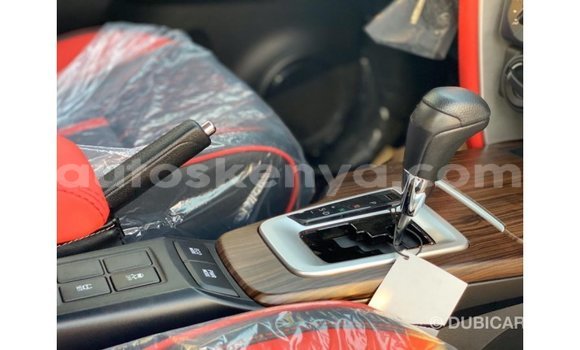 Nunua Imported Toyota Fortuner Nyeupe Gari ndani ya Import - Dubai nchini Kati Kenya Nunua Imported Toyota Fortuner Nyeupe Gari ndani ya Import - Dubai nchini Kati Kenya