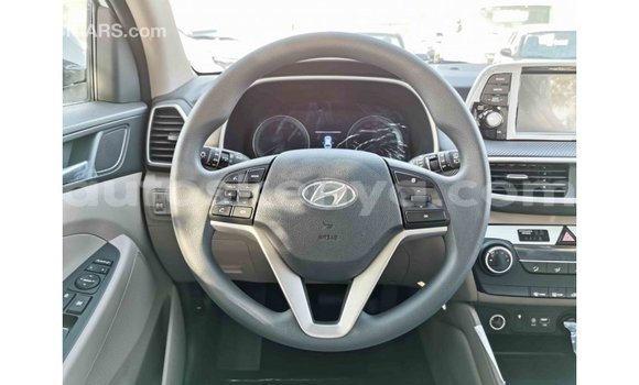 Buy Import Hyundai Tucson White Car in Import - Dubai in Central Kenya Buy Import Hyundai Tucson White Car in Import - Dubai in Central Kenya
