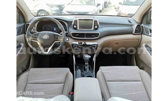 Buy Import Hyundai Tucson White Car in Import - Dubai in Central Kenya Buy Import Hyundai Tucson White Car in Import - Dubai in Central Kenya