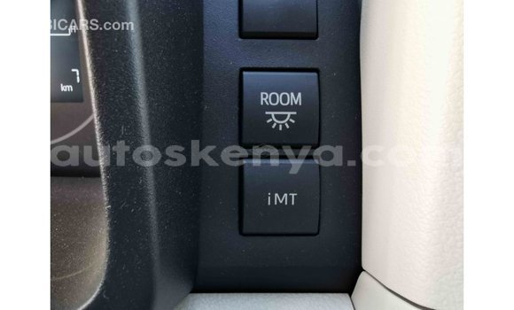 Buy Import Toyota Hiace White Car in Import - Dubai in Central Kenya Buy Import Toyota Hiace White Car in Import - Dubai in Central Kenya