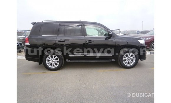 Imported Toyota Land Cruiser Black Makiinaa iti Import - Dubai keessatti Central Kenya keessatti Imported Toyota Land Cruiser Black Makiinaa iti Import - Dubai keessatti Central Kenya keessatti