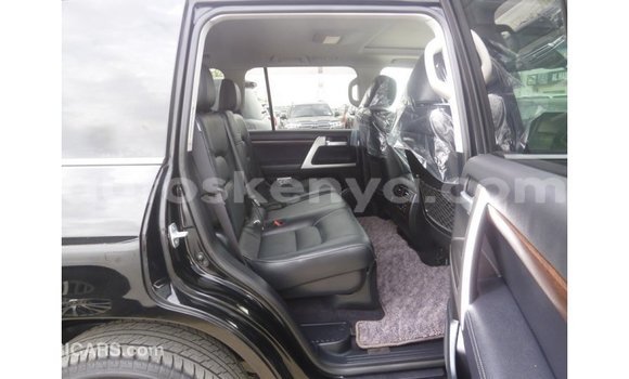 Imported Toyota Land Cruiser Black Makiinaa iti Import - Dubai keessatti Central Kenya keessatti Imported Toyota Land Cruiser Black Makiinaa iti Import - Dubai keessatti Central Kenya keessatti