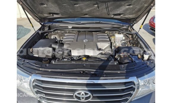 Buy Import Toyota Land Cruiser Other Car in Import - Dubai in Central Kenya Buy Import Toyota Land Cruiser Other Car in Import - Dubai in Central Kenya