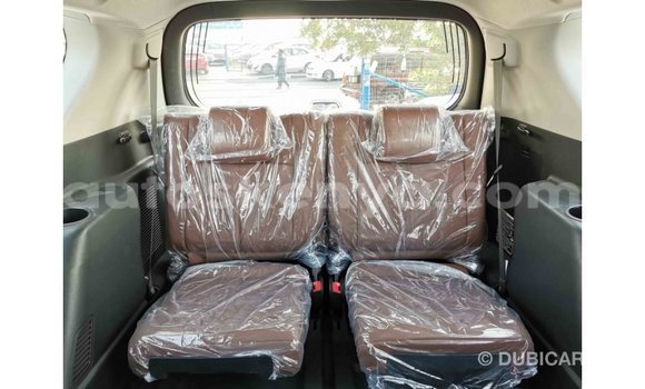 Buy Import Toyota Prado Black Car in Import - Dubai in Central Kenya Buy Import Toyota Prado Black Car in Import - Dubai in Central Kenya