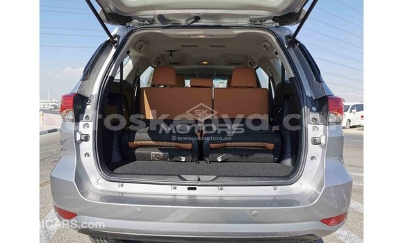 Buy Import Toyota Fortuner Other Car in Import - Dubai in Central Kenya Buy Import Toyota Fortuner Other Car in Import - Dubai in Central Kenya
