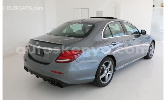 Nunua Imported Mercedes‒Benz 1117 Nyingine Lori ndani ya Import - Dubai nchini Kati Kenya Nunua Imported Mercedes‒Benz 1117 Nyingine Lori ndani ya Import - Dubai nchini Kati Kenya