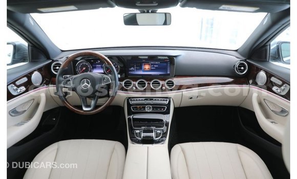 Nunua Imported Mercedes‒Benz 1117 Nyingine Lori ndani ya Import - Dubai nchini Kati Kenya Nunua Imported Mercedes‒Benz 1117 Nyingine Lori ndani ya Import - Dubai nchini Kati Kenya