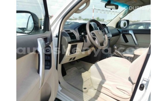 Nunua Imported Toyota Prado Nyeupe Gari ndani ya Import - Dubai nchini Kati Kenya Nunua Imported Toyota Prado Nyeupe Gari ndani ya Import - Dubai nchini Kati Kenya