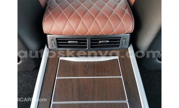 Nunua Imported Toyota Land Cruiser Nyeusi Gari ndani ya Import - Dubai nchini Kati Kenya Nunua Imported Toyota Land Cruiser Nyeusi Gari ndani ya Import - Dubai nchini Kati Kenya