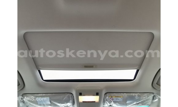 Nunua Imported Toyota Land Cruiser Nyeupe Gari ndani ya Import - Dubai nchini Kati Kenya Nunua Imported Toyota Land Cruiser Nyeupe Gari ndani ya Import - Dubai nchini Kati Kenya